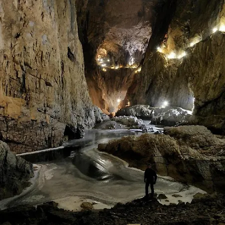 Hisa Dobrega Pocutja *